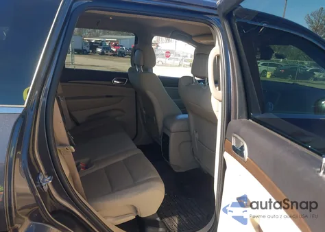 2017 Jeep Grand Cherokee Laredo 4X4 from USA, damaged, VIN 1C4RJFAG3HC739540